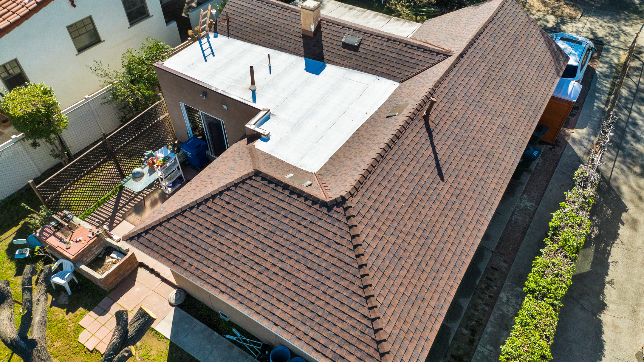Factor Roofing — Multi-unit Apartment Building Roof Replacement